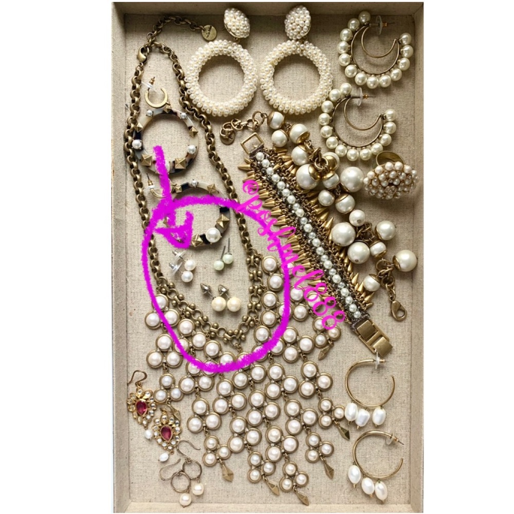 .:: Pearls dahling, PEARLS! ::. - Picture 3 of 3